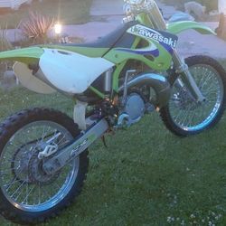 KX 250 Kawasaki Green
