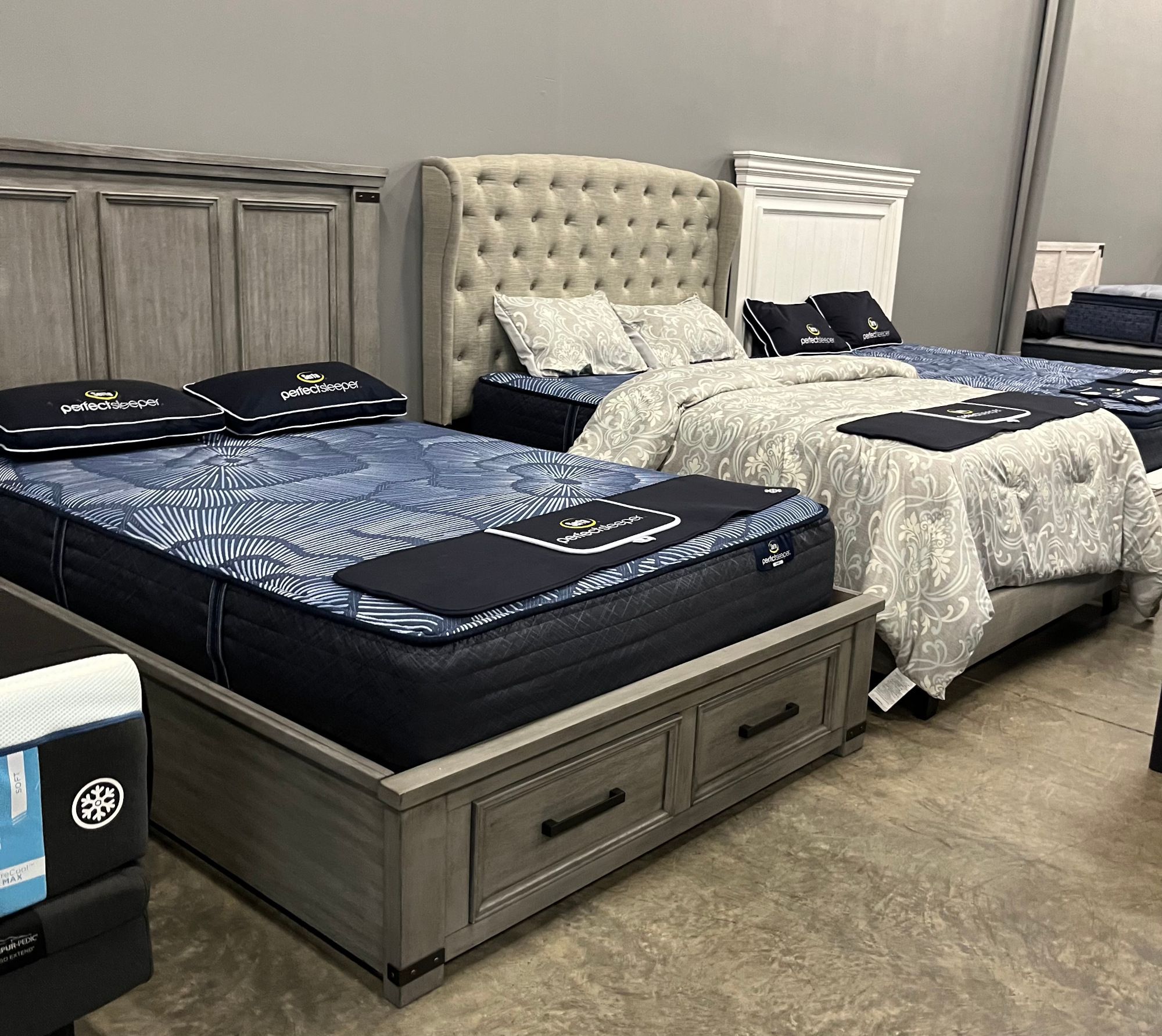 🛏️ Mattress Sets, Box Springs & Bedroom Furniture – Huge Deals!
