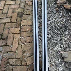 2009 Audi Q5 Roof Rails - Free