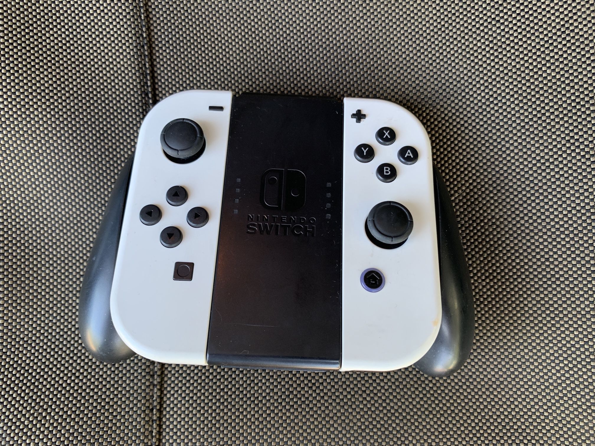 Nintendo Switch Deck And Joy Cons