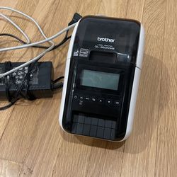Brother QL-820NWB Label Printer