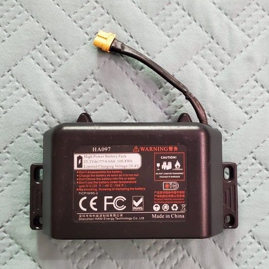 Hoverboard Battery 25.2V 4Ah HA097 for
Self-Balancing Hands-Free Scooter Ig