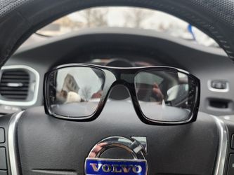 OAKLEY GLASSES