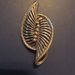 Vinatge Solid Sterling Silver Brooch