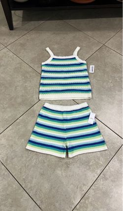 Old Navy Toddler Girl’s Crochet Blouse / Top and Matching Shorts, Size 5t