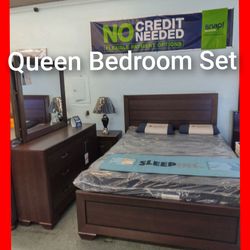✨ Queen Bedroom Set