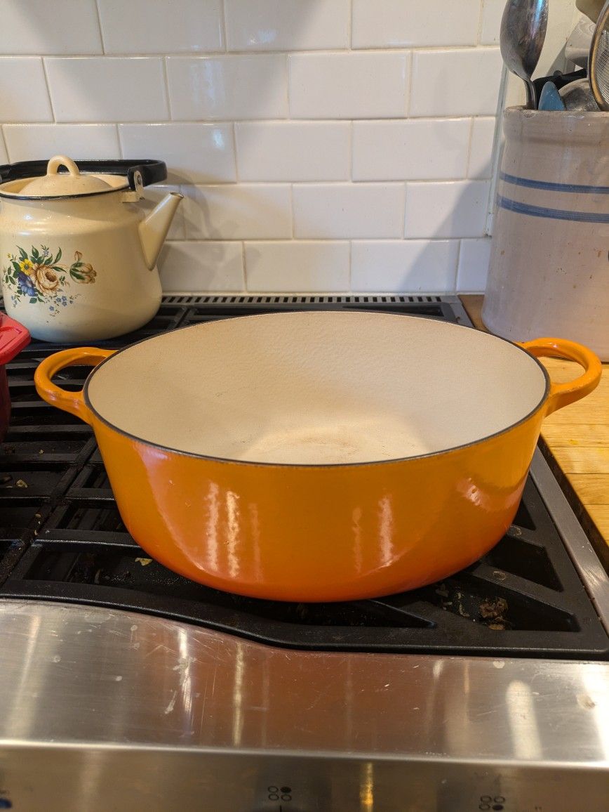 Le Creuset qt Dutch Oven