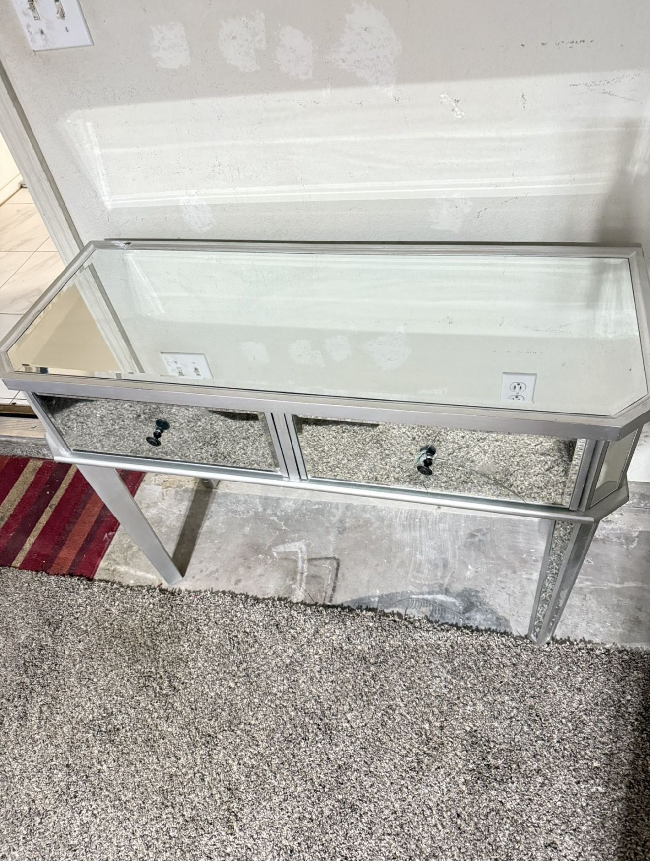 Console Table With 2 Drawers