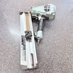 Metabo Nailer, Model: NR90AE(S1)