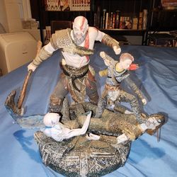 God Of War Collector's Edition Statue