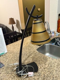 Toscano Lamp