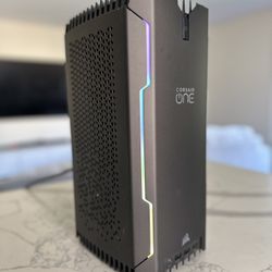 Corsair One RTX 2080Ti Gaming PC