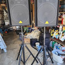 Behringer EuroLive VS1520 PA Speakers + stands + stand bag - $295

