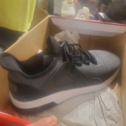 Brand New Still In Box 📦 Soft Foam Puma Tennis Shoes Size 10