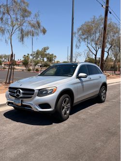 2017 Mercedes-Benz GLC 300