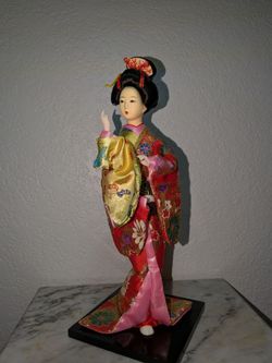 Vintage Japanese Geisha/Ningyo Doll – 12" Red & Gold Kimono
