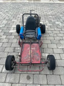 VINTAGE 1988 RED GOKART GOCART GO KART CART BRIGGS AND STRATTON!!!!!!!