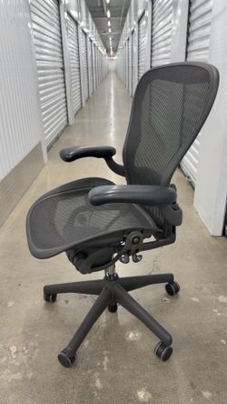 Herman Miller Aeron -Fully Loaded- Size C