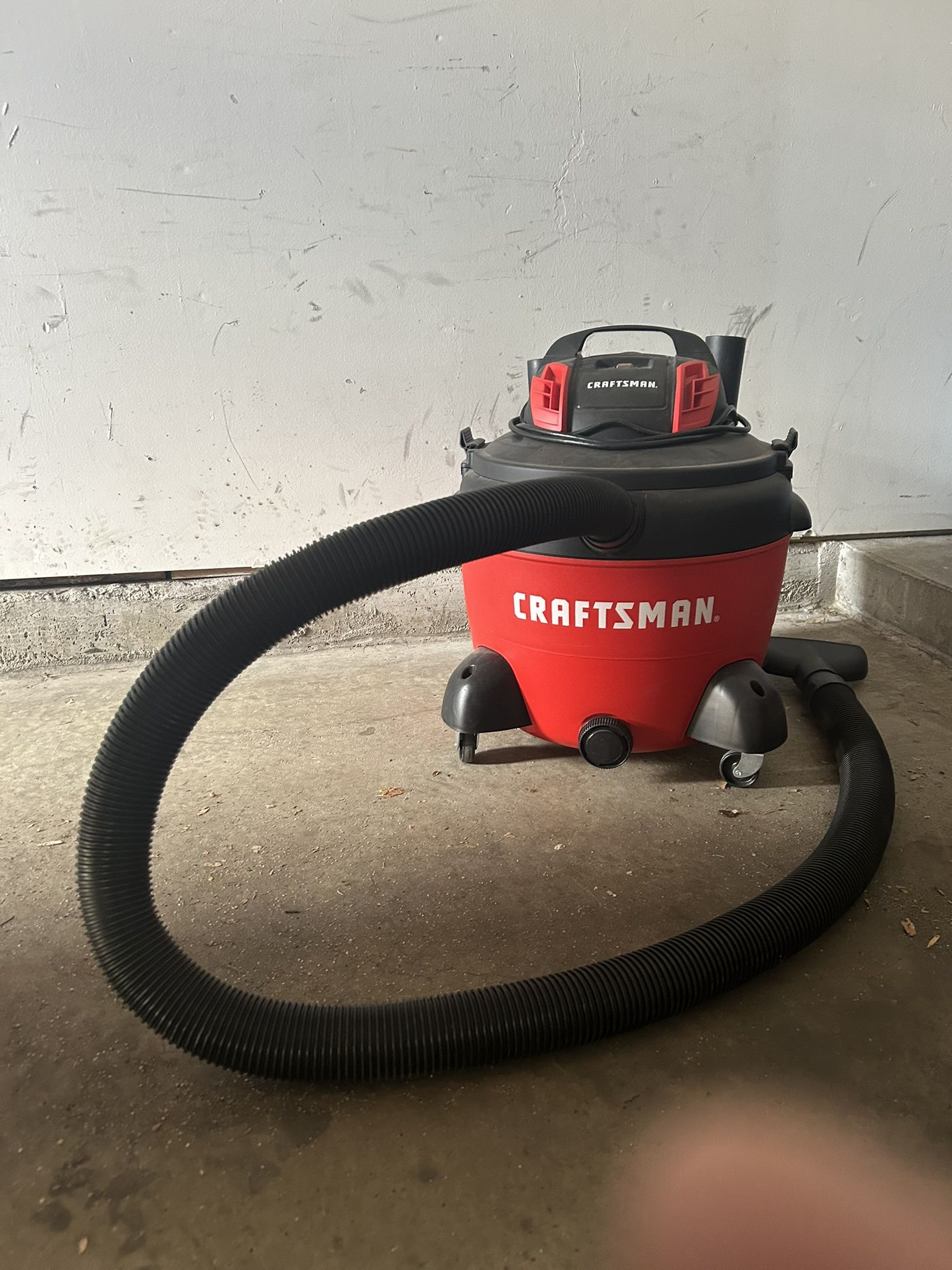 Craftsman 16 Gal Wet/Dry Vac