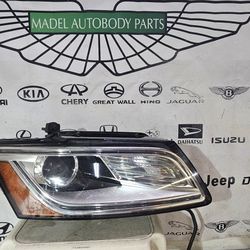 2013-2017 AUDI Q5 XENON HID HEADLIGHT  NON ADAPTIVE OEM- RIGHT PASSENGER SIDE 