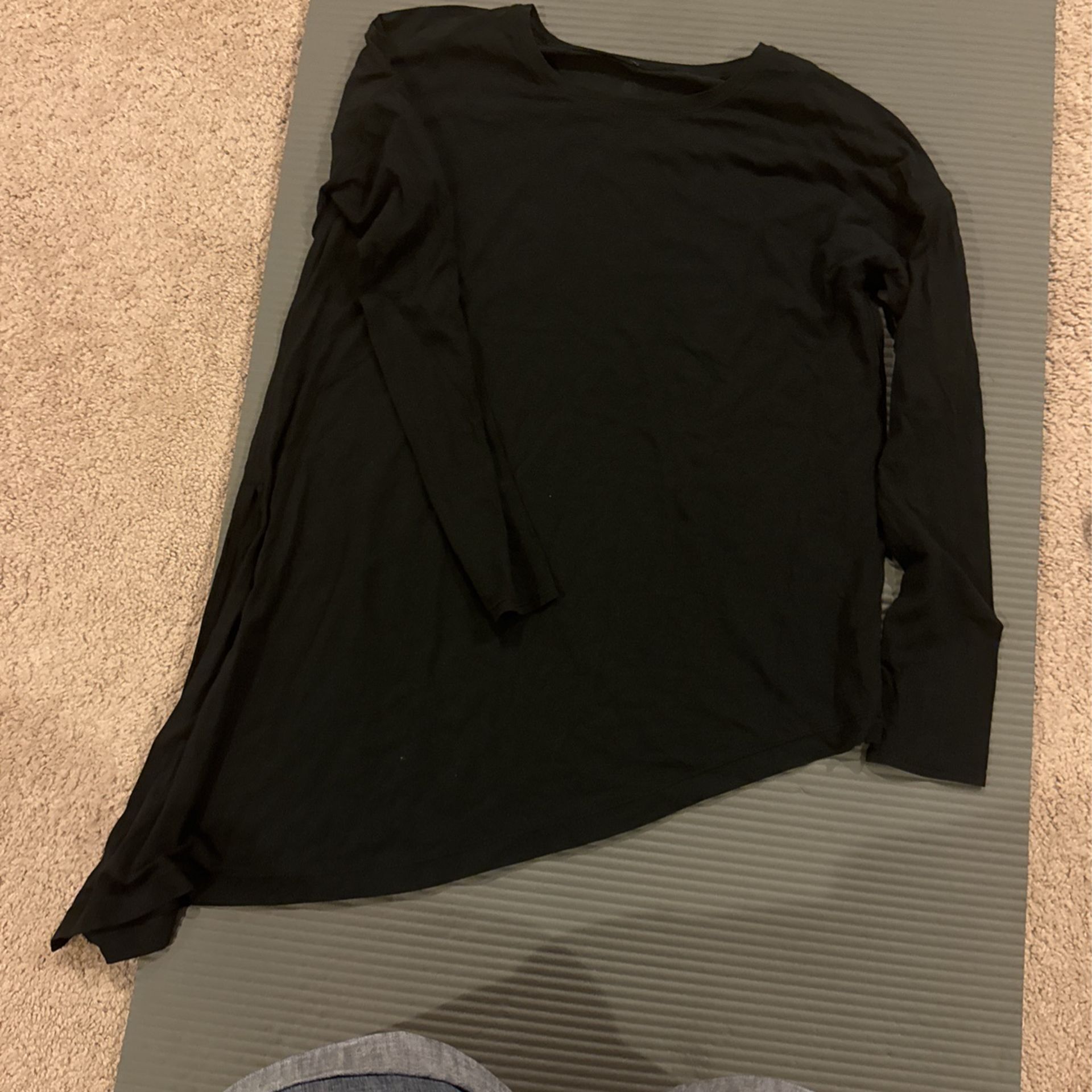 Lululemon Long Sleeve Tie On The Side Shirt