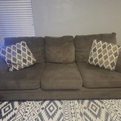 3 Piece Gray Sectional