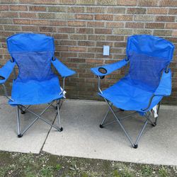 Folding Chairs 