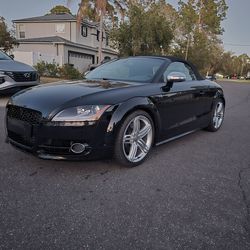 2012 Audi TTS CONVERTIBLE