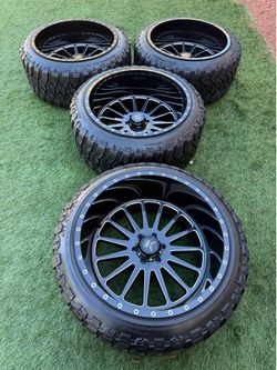 24x14 Chevy Silverado 1500 wheels and tires 6x139.7