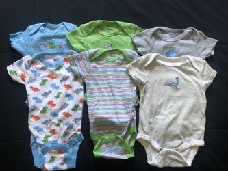 5 Gerber & 1 Little Me NewBorn Baby Boy Onesies