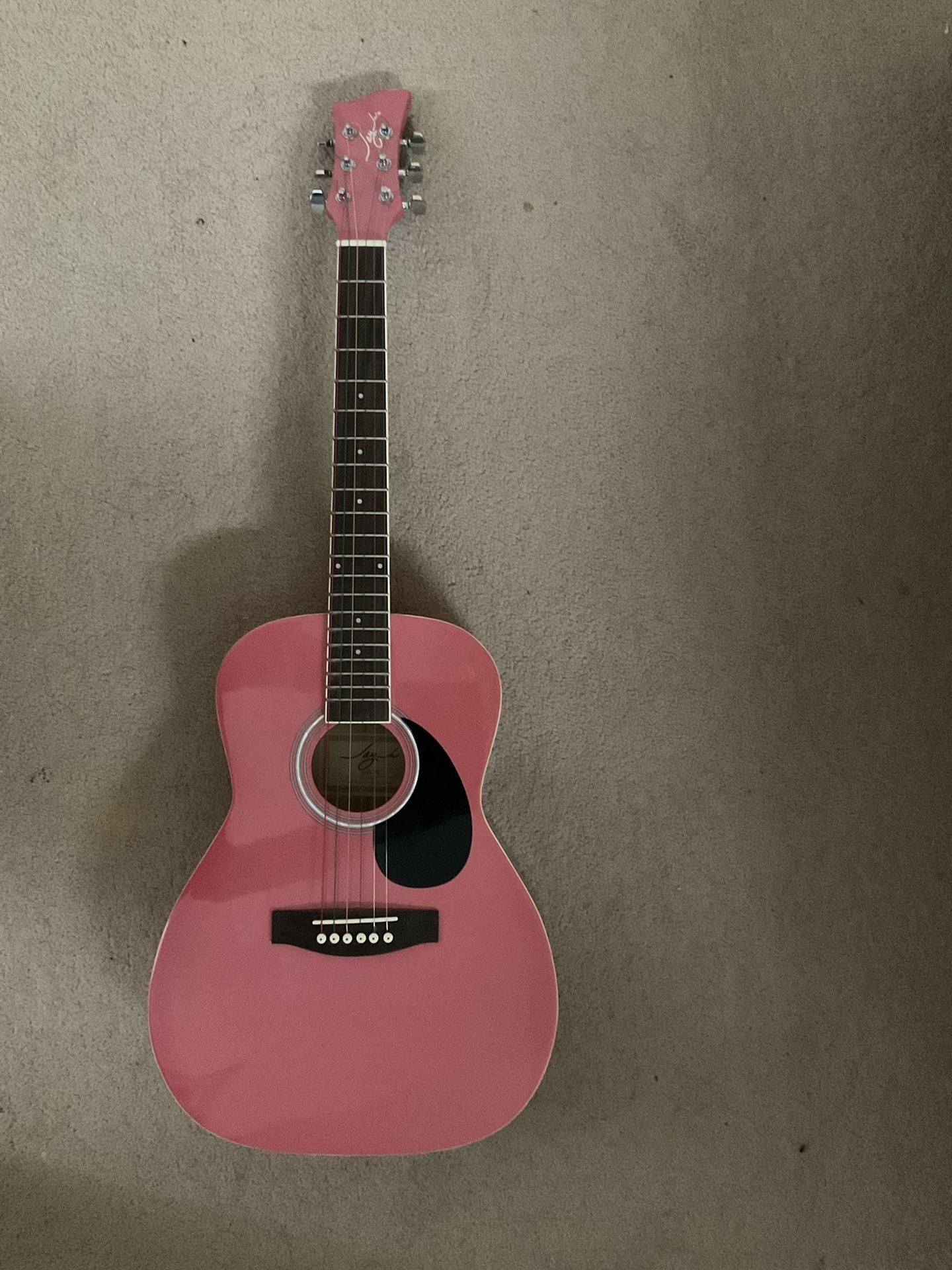 Pink Guitar (Perfect Condition)