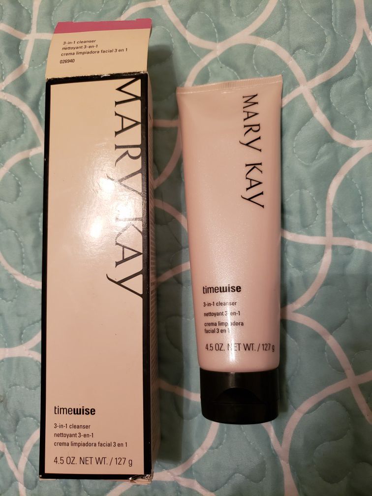 Marykay Normal to Dry Cleanser