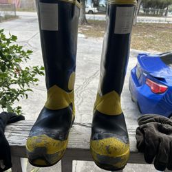 Saber Structural Fire Fighting Boots