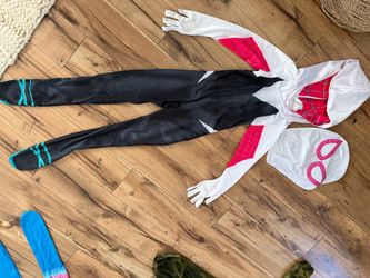Ghost spider costume