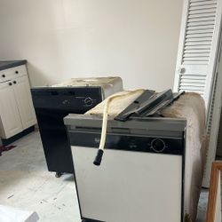 Built-In Dishwasher Frigidaire And Roper