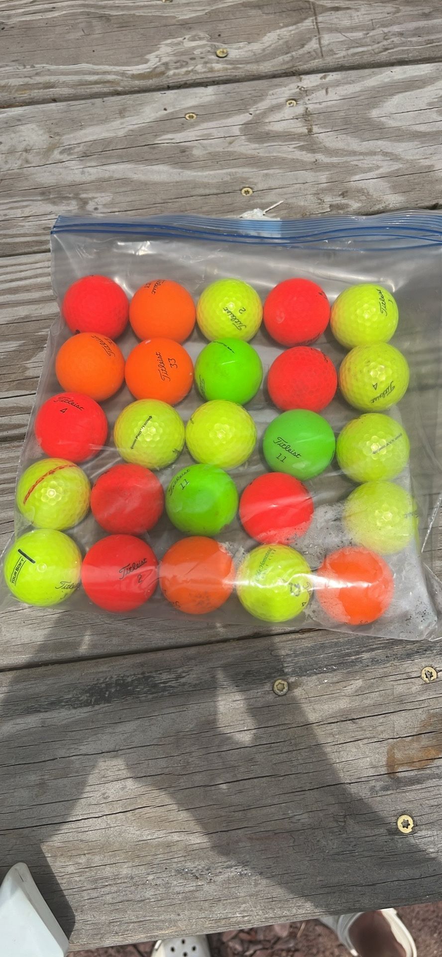 25 Titleist Golf Balls