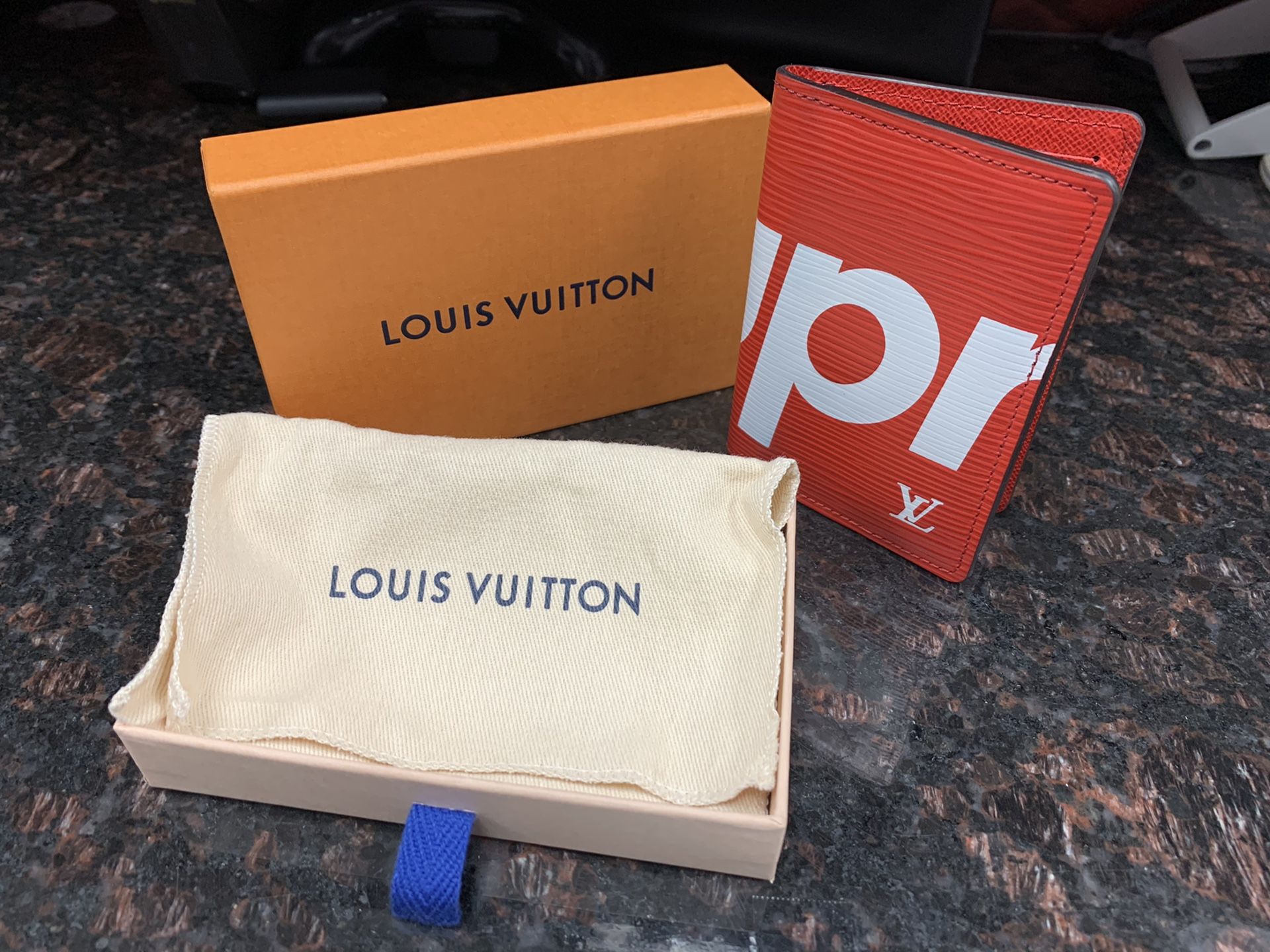 Louis Vuitton X Supreme Pocket Organizer