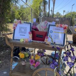 Pop Up Bouquet Sale! 