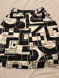 Ladies black and white cream shiny dressy a-line skirt worthington size 10