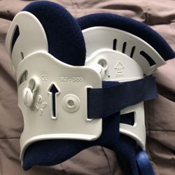 Miami J Collar Tall  Size L