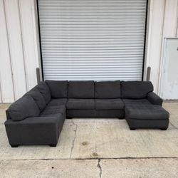 Gray Sectional Couch 