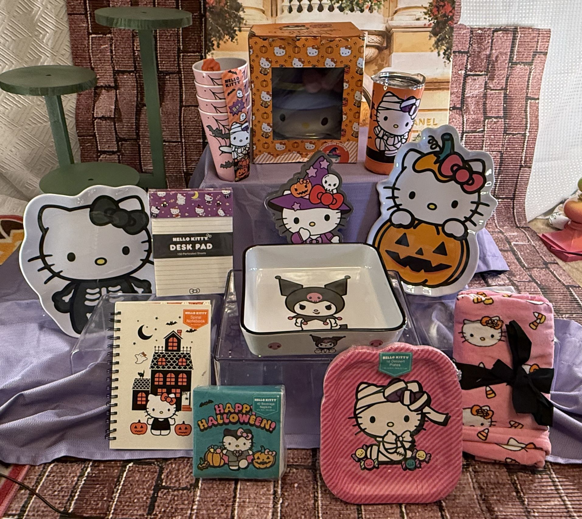 Hello Kitty, 10 Item Bundle Deal!