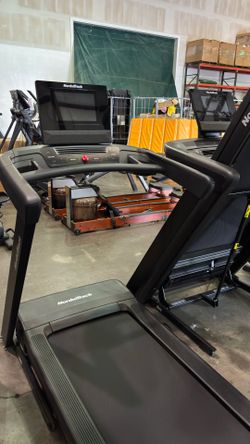 Nordictrack 1250 Commercial incline & foldable treadmill