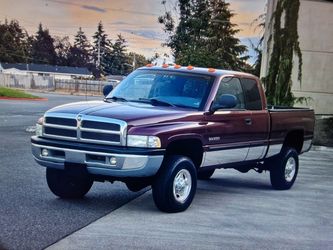 01 Dodge Ram 2500HD – Full-Size 4x4 Truck