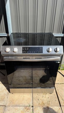 Samsung Electric Range Stove with Glass Cooktop