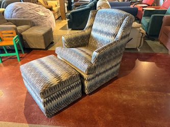 JESSICA CHARLES Flame Stitch Swivel Glider with Ottoman