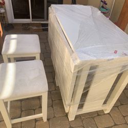 White Drop Leaf Dining Table (foldable)