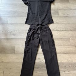 Women’s Scrubs And Beyond Top And Pants XS Black
