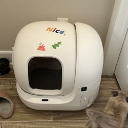 PETKIT puramax automatic robot litter box