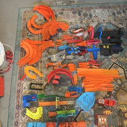 Hot wheels Toy tracks, Buildings, Addons